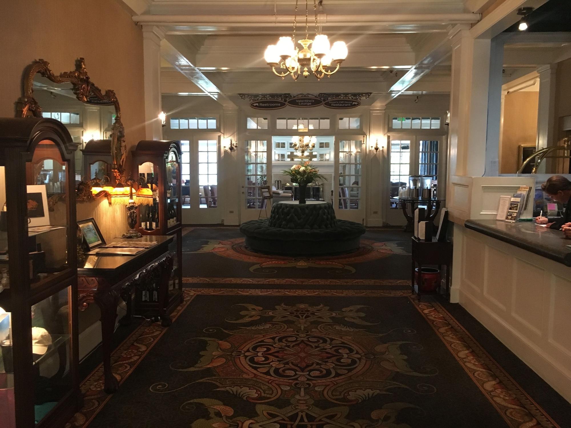 Columbia Gorge Hotel & Spa 胡德里弗 外观 照片