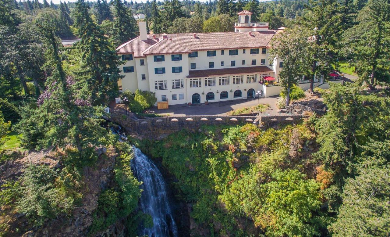 Columbia Gorge Hotel & Spa 胡德里弗 外观 照片