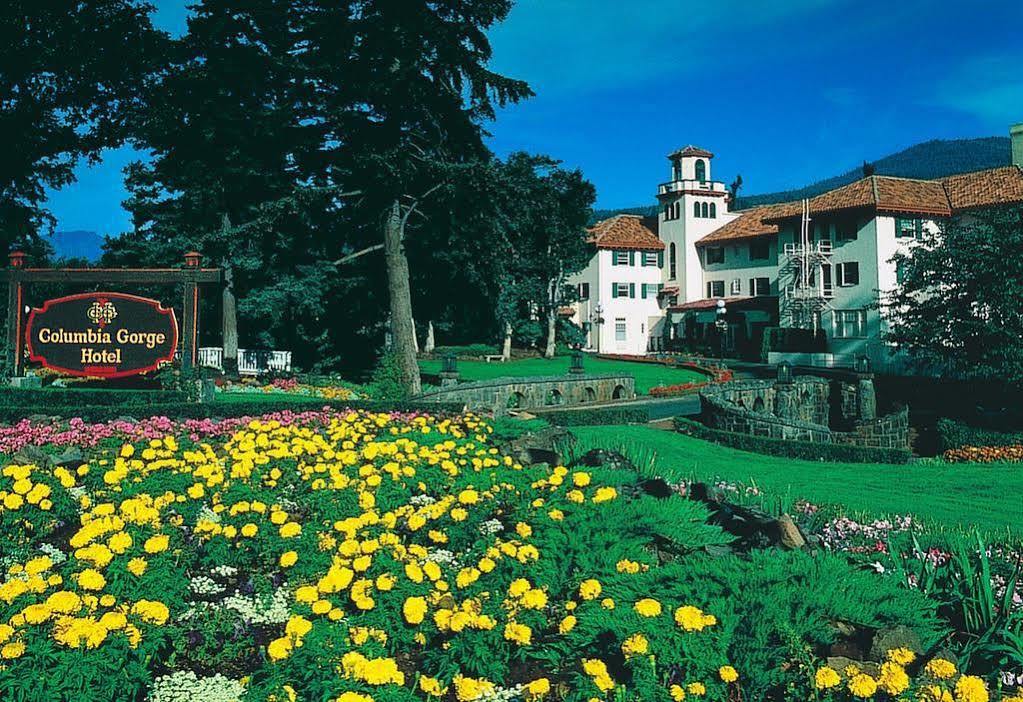 Columbia Gorge Hotel & Spa 胡德里弗 外观 照片